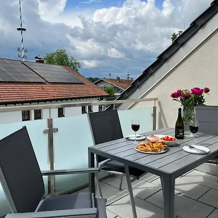 Traumhafte Neue Dachterrassenwohnung Am Soyener Apartamento *