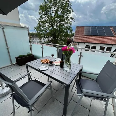 Traumhafte Neue Dachterrassenwohnung Am Soyener *